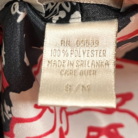 Jones New York Robe Red Black Floral S M Small Medium - Picture 7 of 7